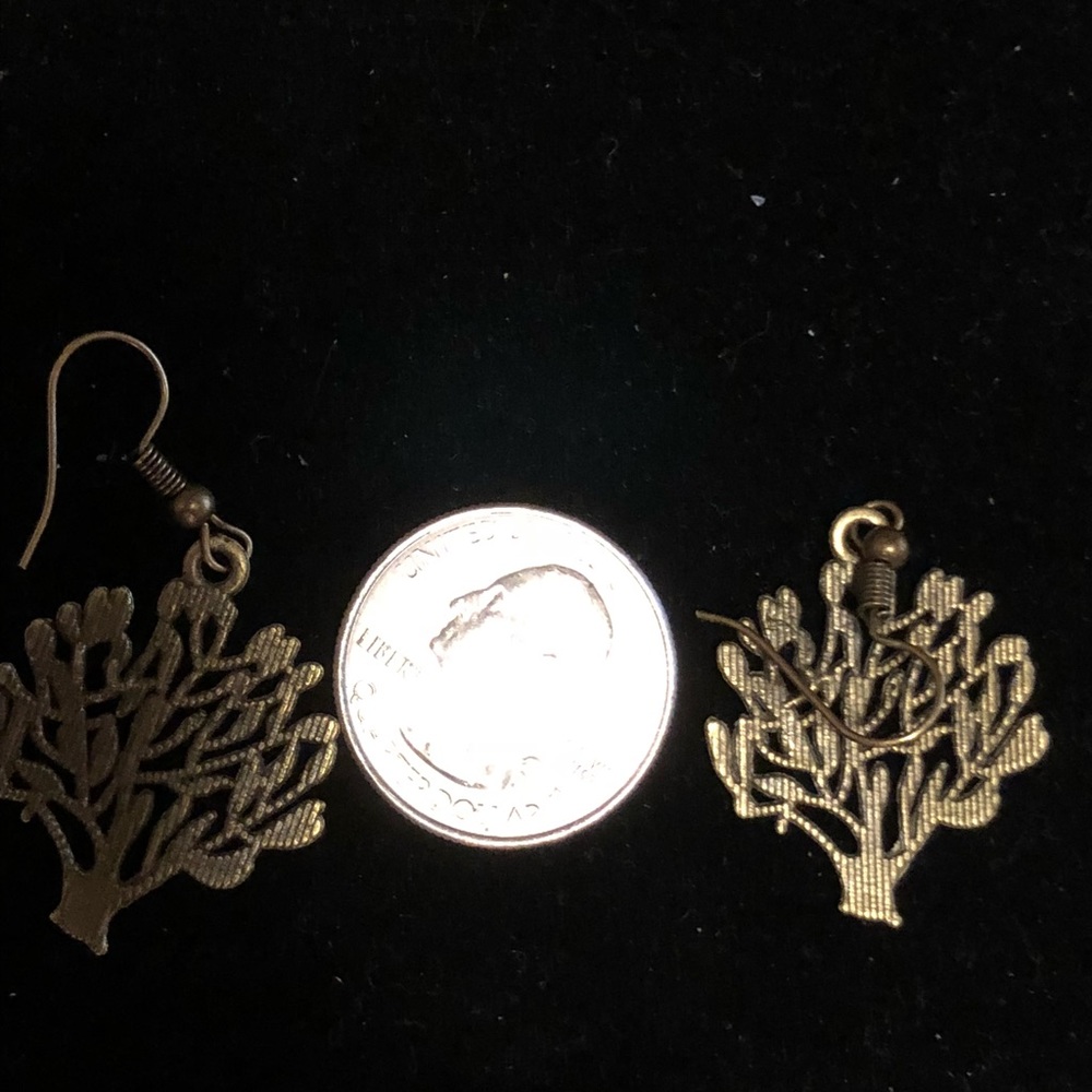 Earrings - Picture 2 of 2